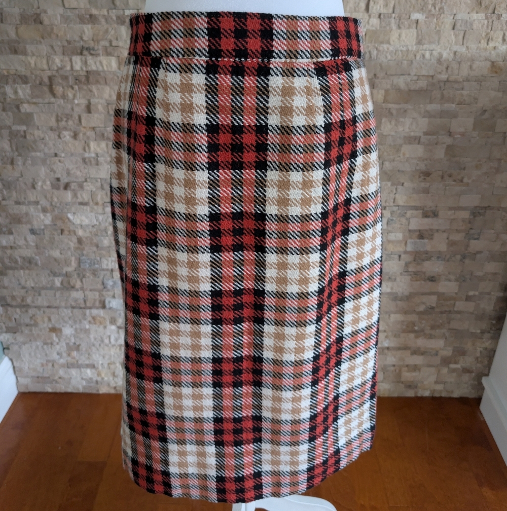 Talbots Wool Blend Faux Wrap Skirt Sz 6 Plaid Scottish Style Tartan Fringe image 4